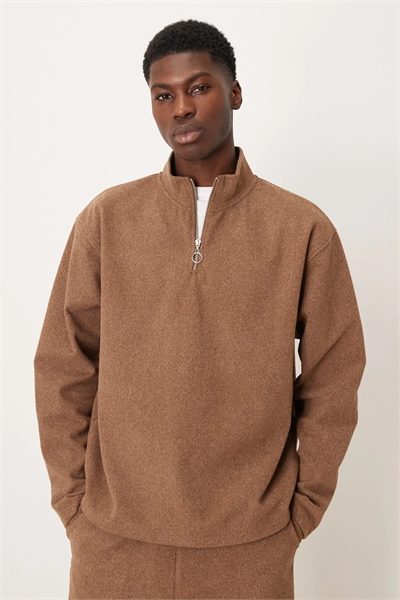 Свободный фасон с четвертью молнии артикул 150176415