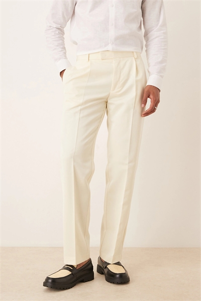 Классические брюки с прямыми брючинами артикул 141106079