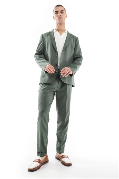 Брюки летнего костюма зауженного кроя артикул 139713831