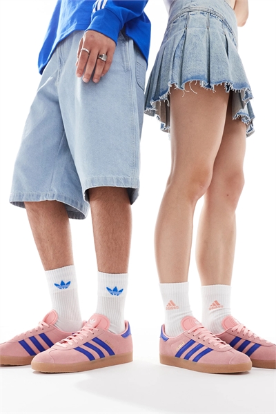 Кроссовки Gazelle артикул 134169638