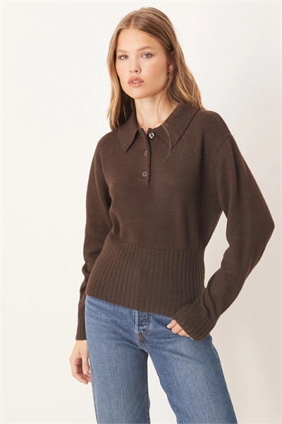 Свитер с длинными рукавами и воротником артикул 149246976