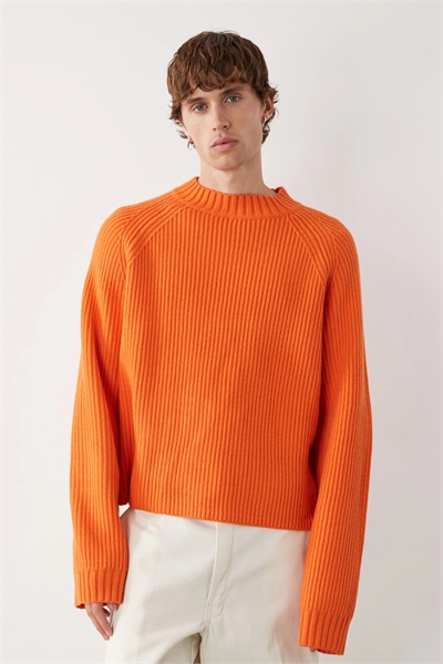 Свитер прямого кроя из трикотажа артикул 149656773