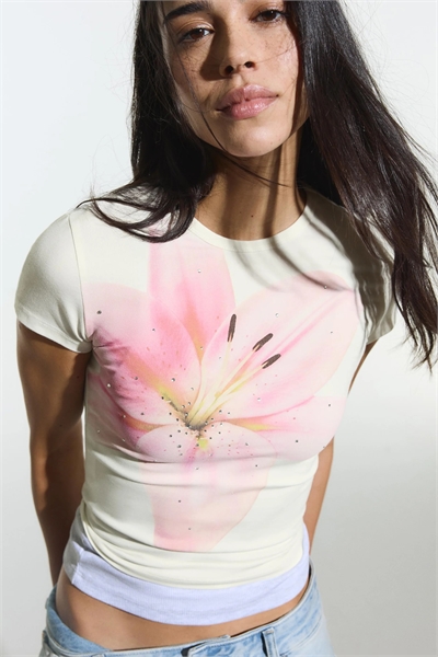 Футболка с коротким рукавом и принтом артикул 156586092