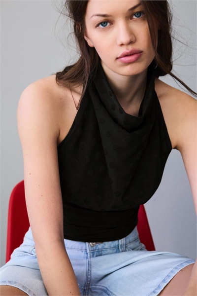 Топ с жакардовым узором в горошек артикул 156486491