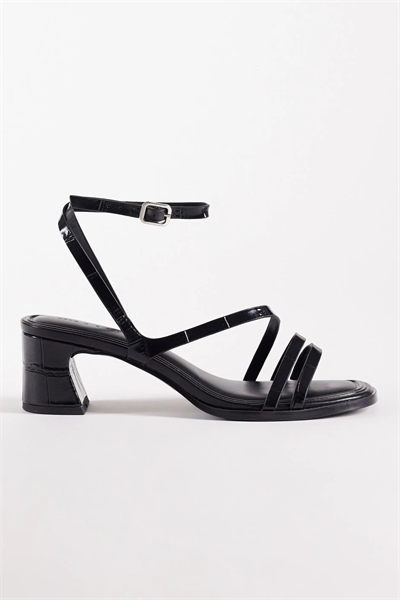 Сандалии с средним каблуком и широкой колодкой «Honeybee» артикул 152236647