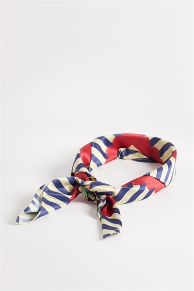 Атласный платок большого размера с праздничным принтом и полосатой каймой артикул 154855697