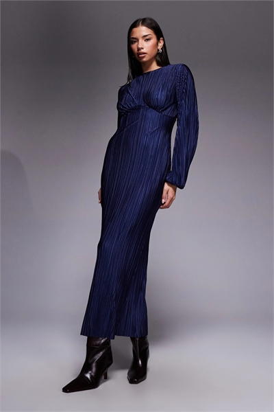 Длинное макси-платье с плиссированными рукавами-буф артикул 152705844