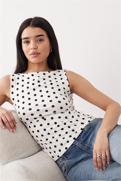 Жилет в горошек с V-образным вырезом артикул 155470647