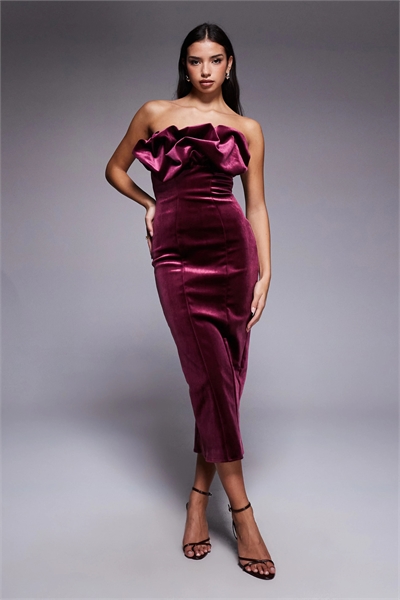 Платье средней длины с жесткой конструкцией из ламинированного бархата и бандо, с воланами на лифе артикул 150204639