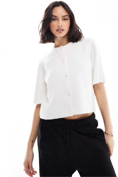 Мягкий вязаный кардиган с короткими рукавами артикул 141186195