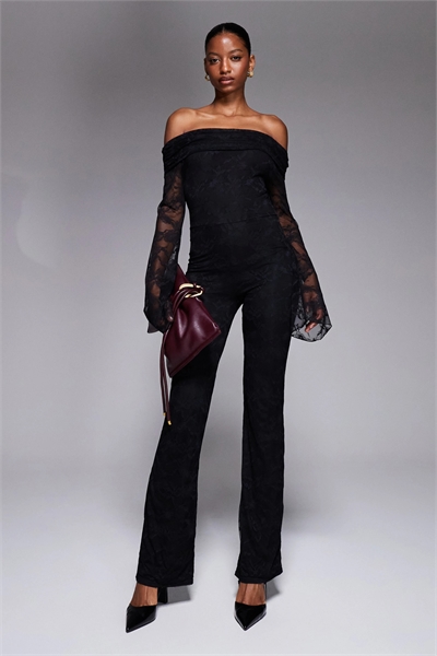 Эксклюзивный комбинезон с длинными рукавами, двуслойным кружевом и отложным вырезом «бардо» артикул 151521273