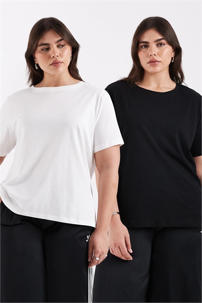 Набор из 2 футболок артикул 153716139