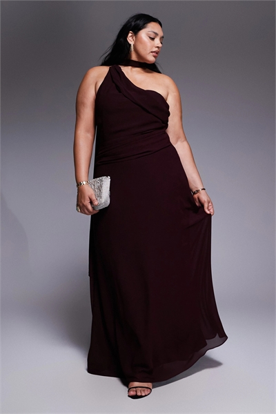 Макси-платье с одним плечом, шарфом на шее артикул 150149791