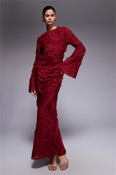 Макси-платье с высоким воротником, длинными рукавами, необработанными краями и оборками, с кружевными вставками артикул 148076106