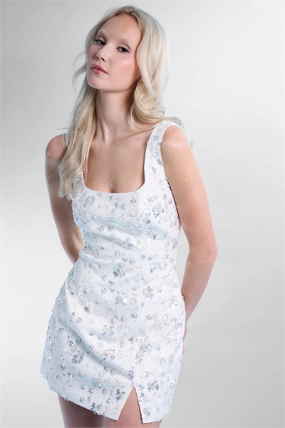 Мини-платье с квадратным вырезом и цветочным декором артикул 156691280