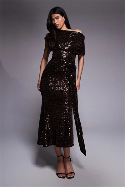 Макси-платье с лифом, украшенным обильным рюшами и пайетками, и драпировкой артикул 152555609