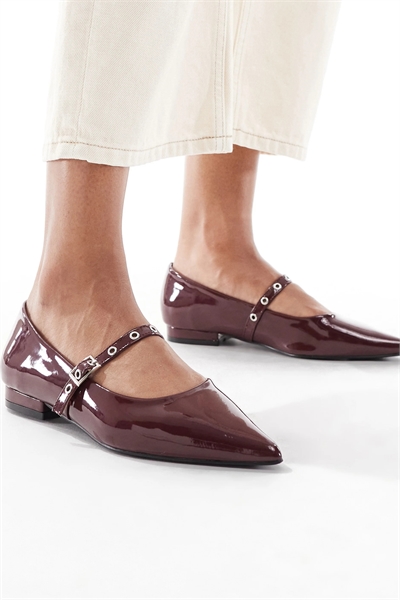 Балетки с заостренным носком от Jordan артикул 147761675