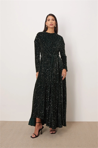 Длинное платье-макси с длинными рукавами, полностью покрытое пайетками артикул 149831750