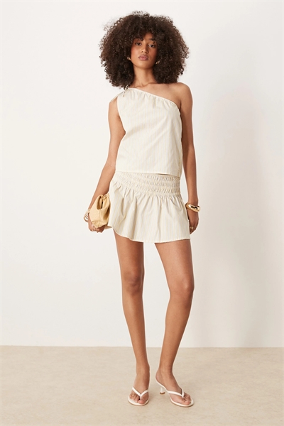 И эта мини-юбка в полоску co-ord артикул 146143365