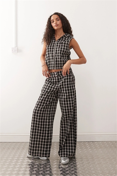 Брюки с пряжкой артикул 142972881