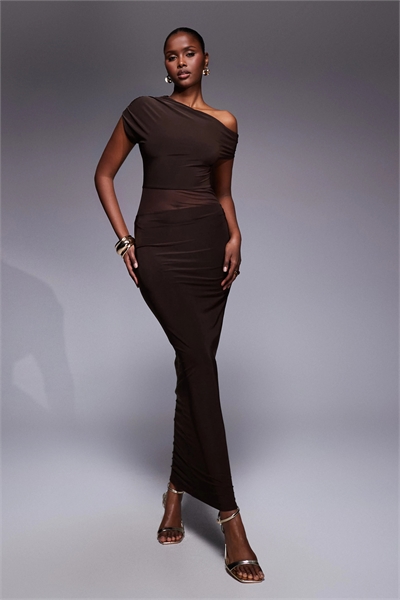 Эксклюзивное макси-платье с открытыми плечами, с двуслойной струящейся драпировкой и вставками из прозрачной сетки артикул 151704464