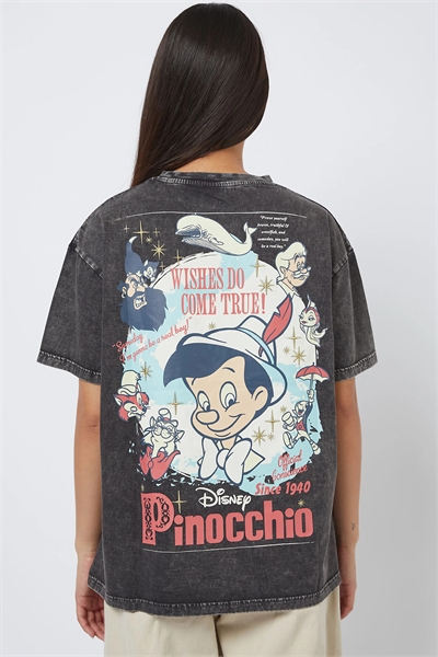 Футболка с изображением плаката «Пиноккио» от Disney артикул 156136353