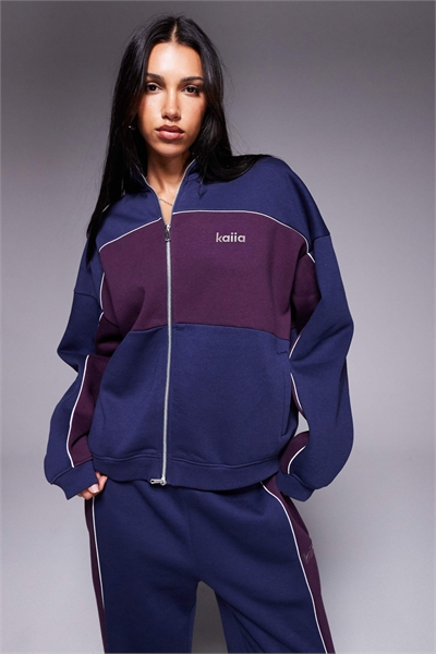 Свитшот свободного кроя с контрастными полосками и застежкой-молнией, с преобладанием хлопка co-ord артикул 150562675