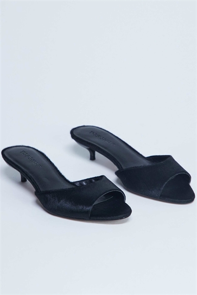 Туфли-муле с открытым носком и низким каблуком от Alba артикул 147475587