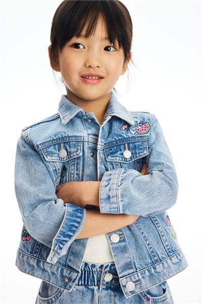 Джинсовая куртка с принтом артикул 1169775014