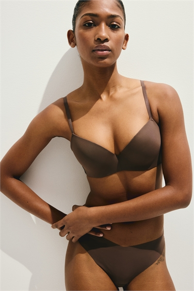 Бюстгальтер пуш-ап из микрофибры артикул 1277827005