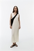 Длинное платье из кринкл ткани - Фото 12711028