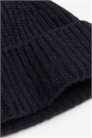 Шапка из кашемира с ребристой вязкой 1021269004 - Фото 13177009