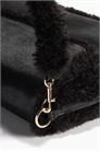 Сумка через плечо с пушистой отделкой 1255244001 - Фото 13912443
