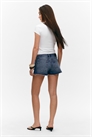 Мини-шорты из денима с низкой посадкой и необработанным подолом 1272330001 - Фото 13961939