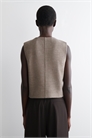 Жилет из вареной мериносовой шерсти 1301894002 - Фото 14099624