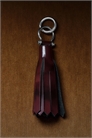 Кожаный брелок для ключей с кисточками 1313226001 - Фото 14123319