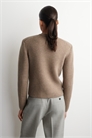 Джемпер со скульптурными плечами из мериносовой шерсти 1317201002 - Фото 14168646