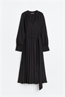 Плиссированное платье с поясом-завязкой 1123132001 - Фото 14169283