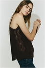 Топ из вискозы с кружевной отделкой артикул 1332222001