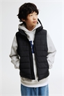 Пуховая жилетка артикул 1325453001