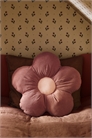 Подушка в форме цветка артикул 1256249002