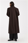 Оверсайз пальто в шоколадном цвете артикул 152418026