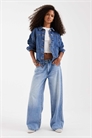 Джинсовая куртка-рубашка с карманами спереди артикул 153813076