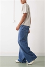 Джинсы с широкими брючинами артикул 148410107