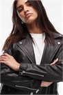 Кожаная куртка в стиле байкера артикул 150177822