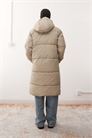 Пуховик с капюшоном и удлиненным кроем артикул 151739394