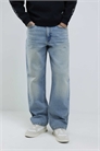 Джинсы свободного кроя артикул 152716272