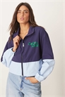 Укороченная ветровка с цветовыми вставками артикул 140856170