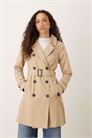 Двубортный тренч с поясом артикул 151112247