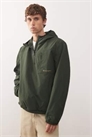 Куртка с капюшоном и четвертью молнии зеленого цвета артикул 147663752